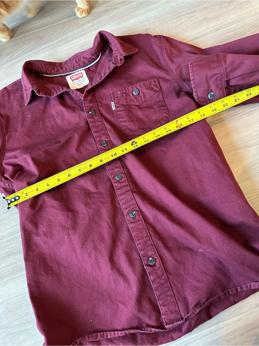 Levi's Classic Button-Down Shirt in Burgundy Mens Medium